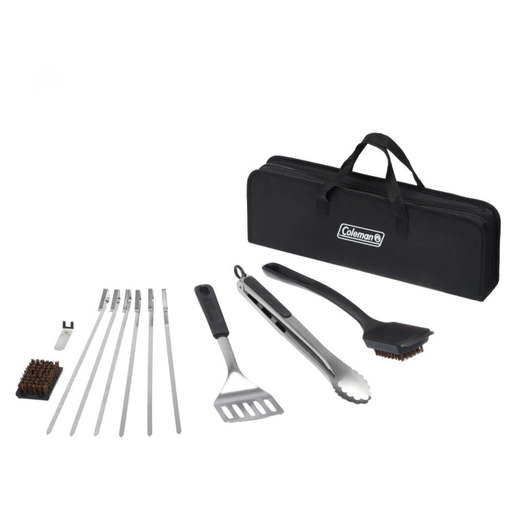 סט 12 כלים לגריל Coleman – מלקחיים, מרית, מברשת ניקוי, 6 שיפודים ותיק נשיאה